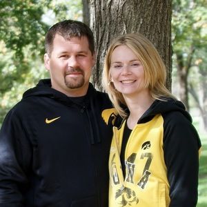 Meet your Posher, Wes & jen